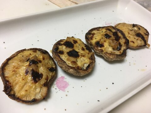 石付きも使う！椎茸の味噌にんにくマヨ焼き♪